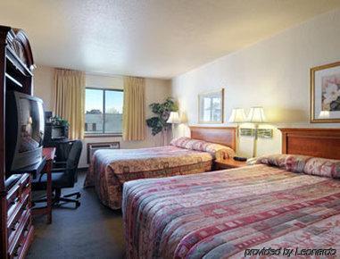 Rodeway Inn Florence - Cincinnati South Phòng bức ảnh