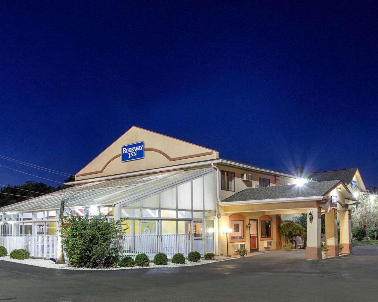 Rodeway Inn Florence - Cincinnati South Ngoại thất bức ảnh
